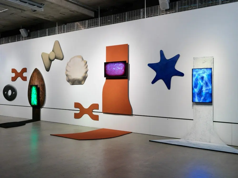 Sound Water Waves, installation SASA Gallery