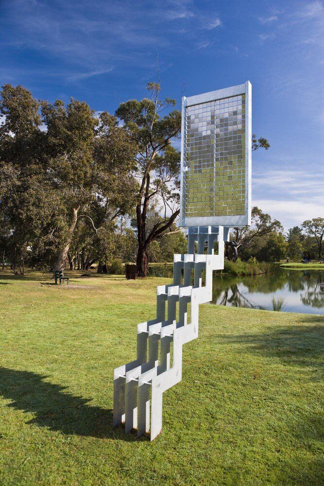 McClelland National Sculpture Survey & McClelland Award 2008